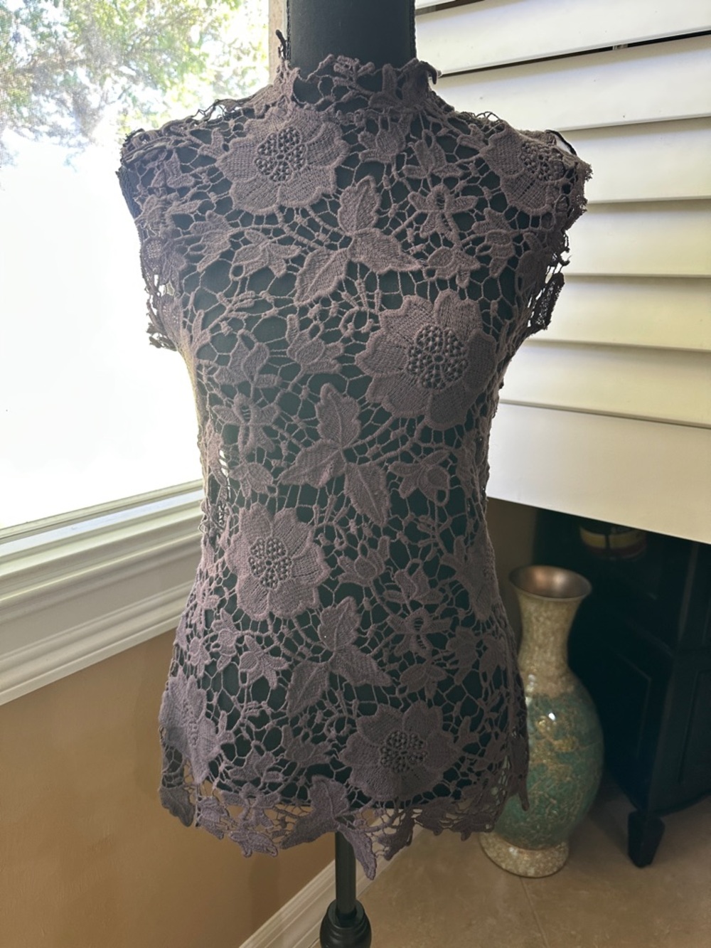 Delicate Floral Crochet Lace Shell Top by Gimmicks…sold by Buckle- Dusty Mauve